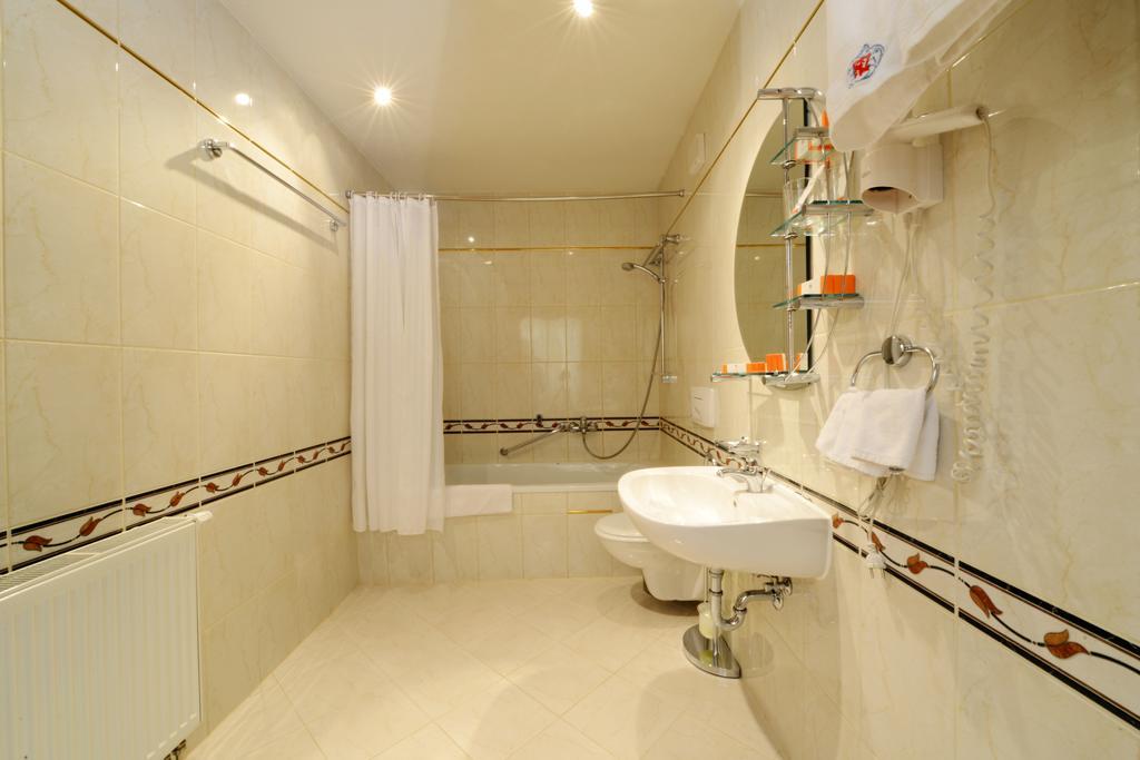Narantuul Hotel Ulán Bator Habitación foto